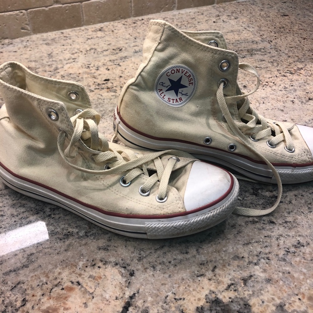 Cream converse all stars